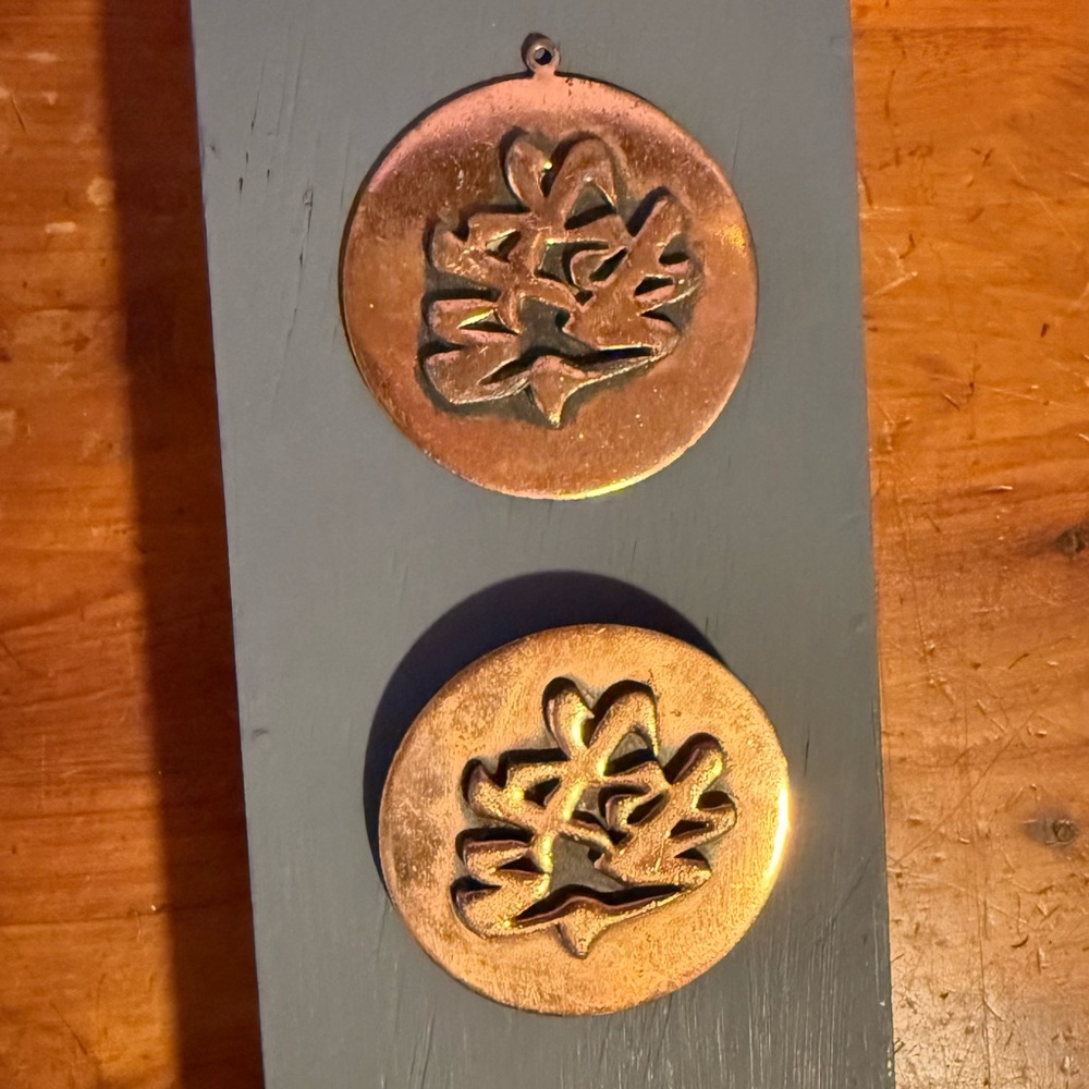 Rebajes pendant and brooch set